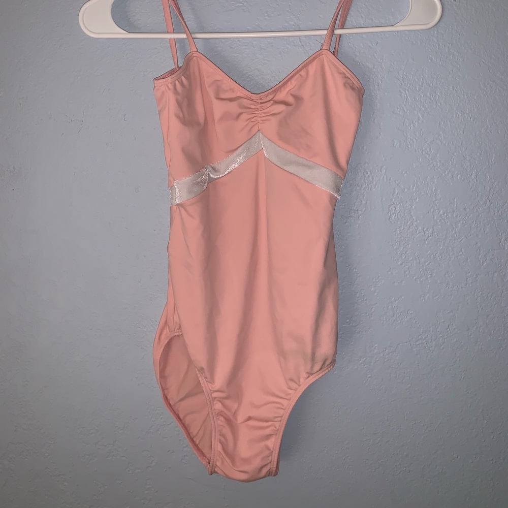 Pink and white velvet S class in Leo!!!